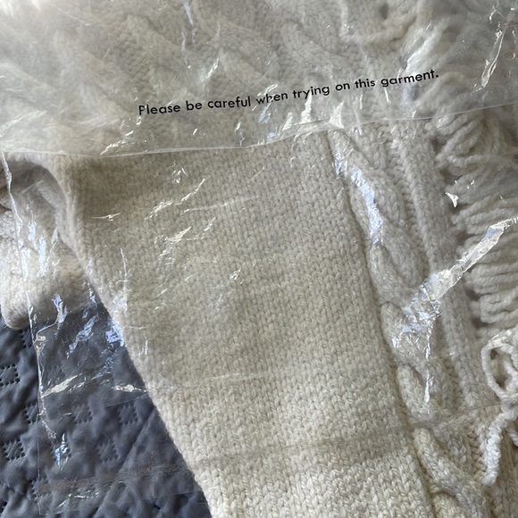 ✨Cable Knit Sweater. ☁️ - Picture 9 of 12